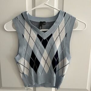 Sweater vest